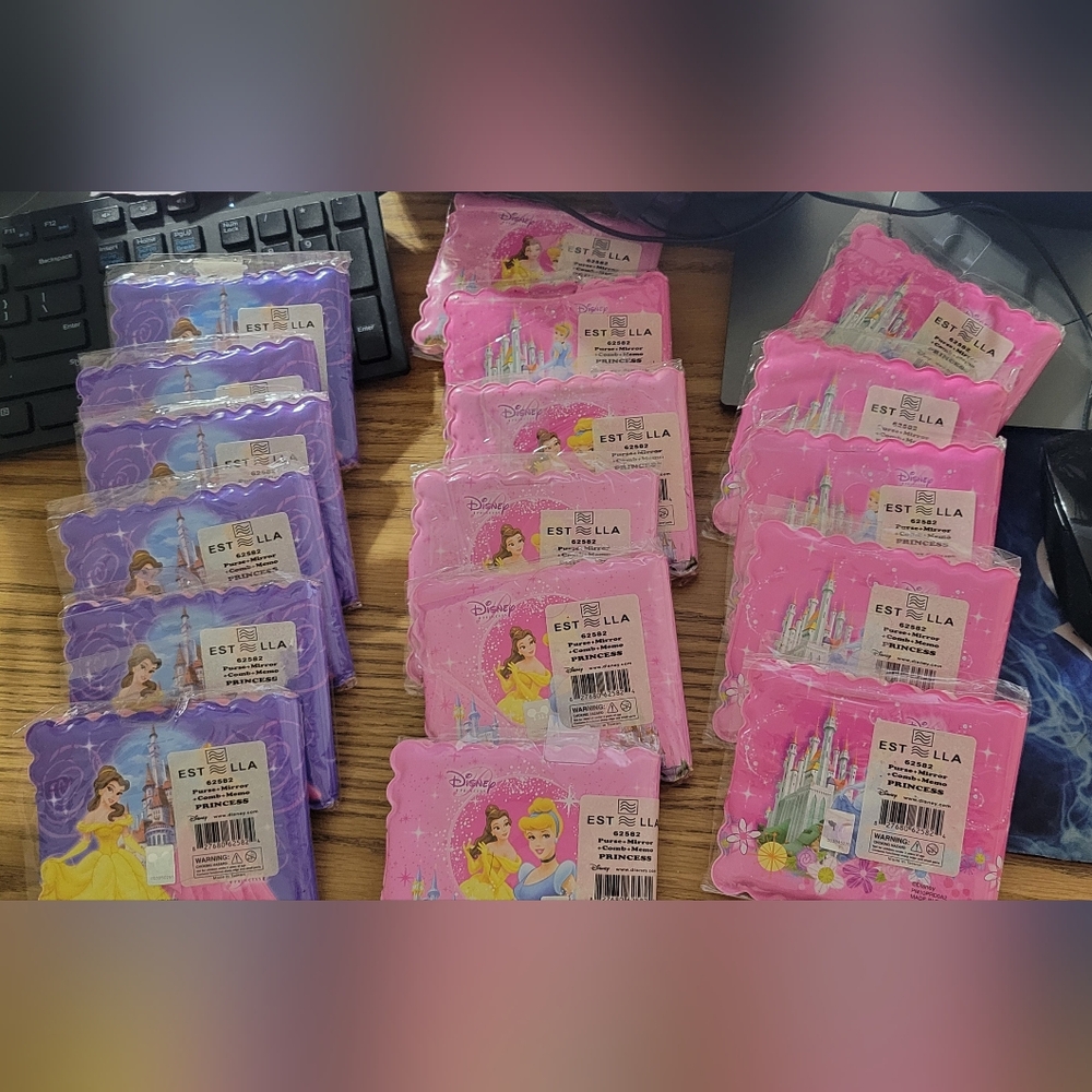 Princess Wallet bundle - Picture 2 of 3